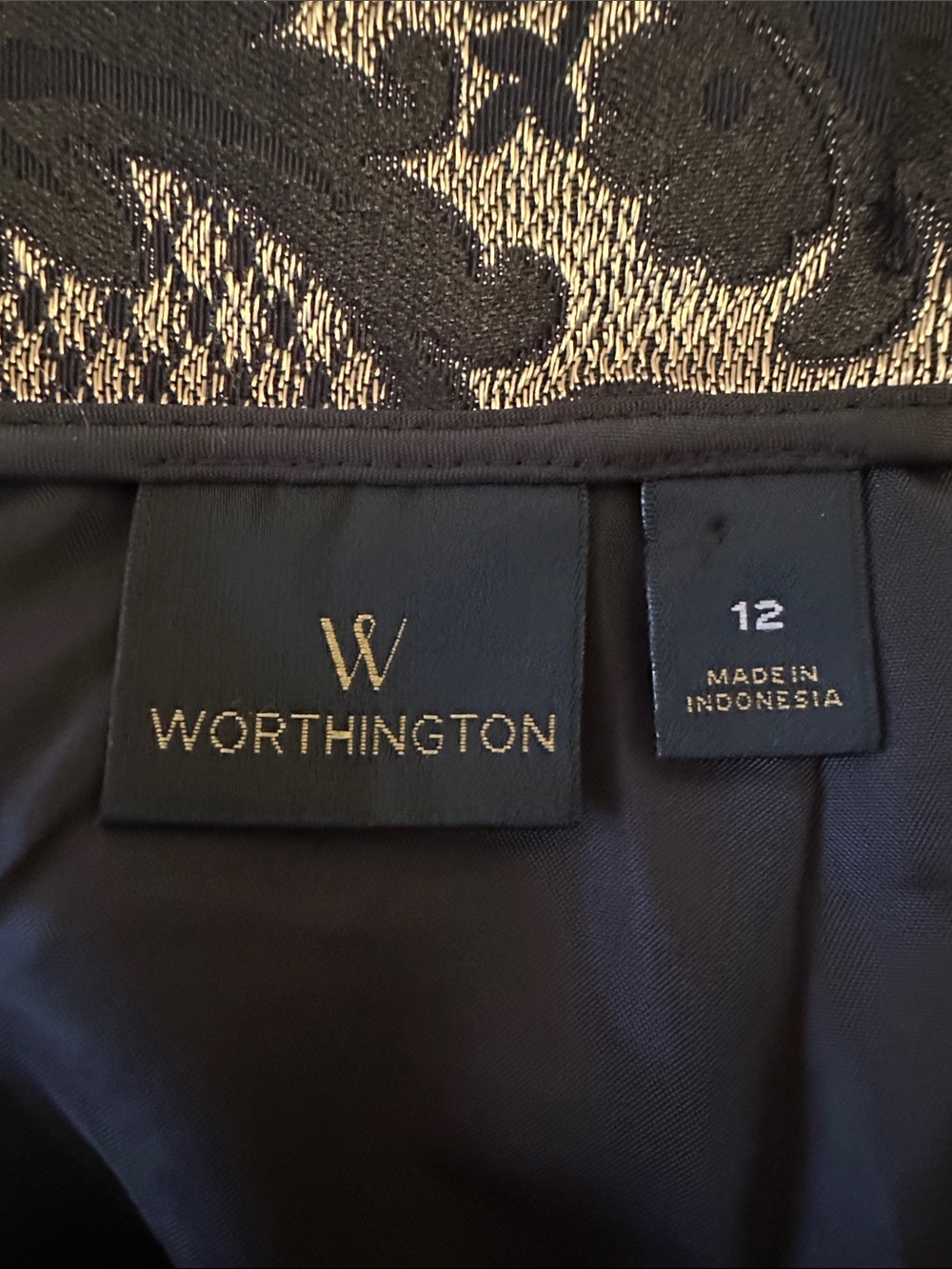 Worthington Black Lace-Overlay Pencil Skirt on Gold Base - Picture 8 of 8